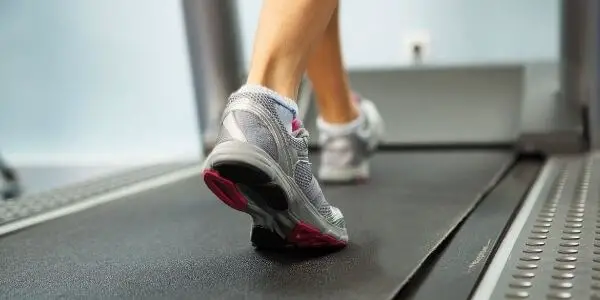 calories burned walking on a treadmill