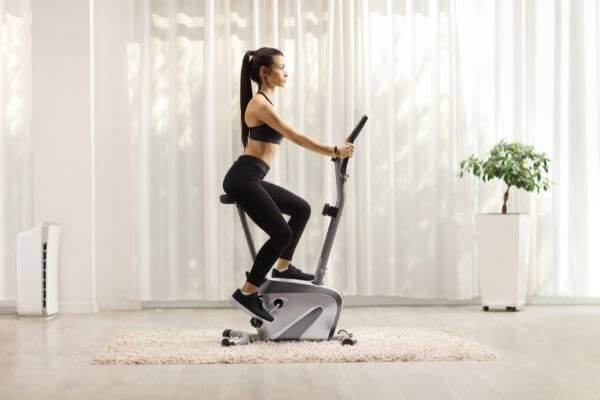 upright bike compared to spin bike